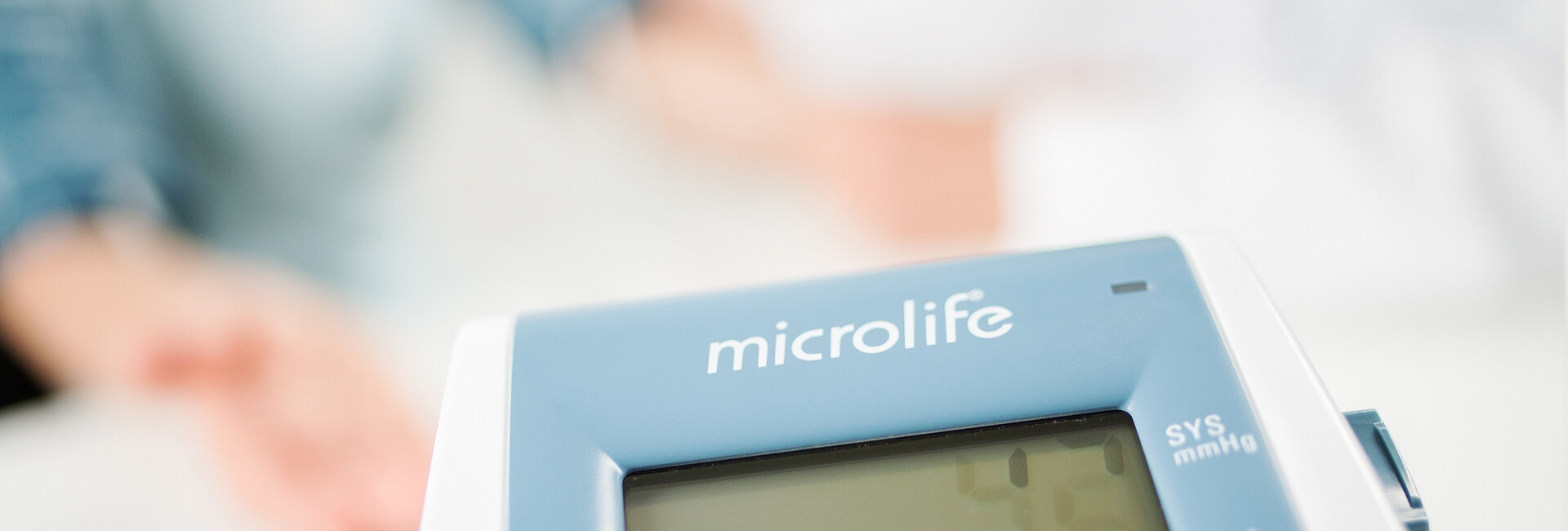 Comparison of the Microlife blood pressure monitor with the Omron blood